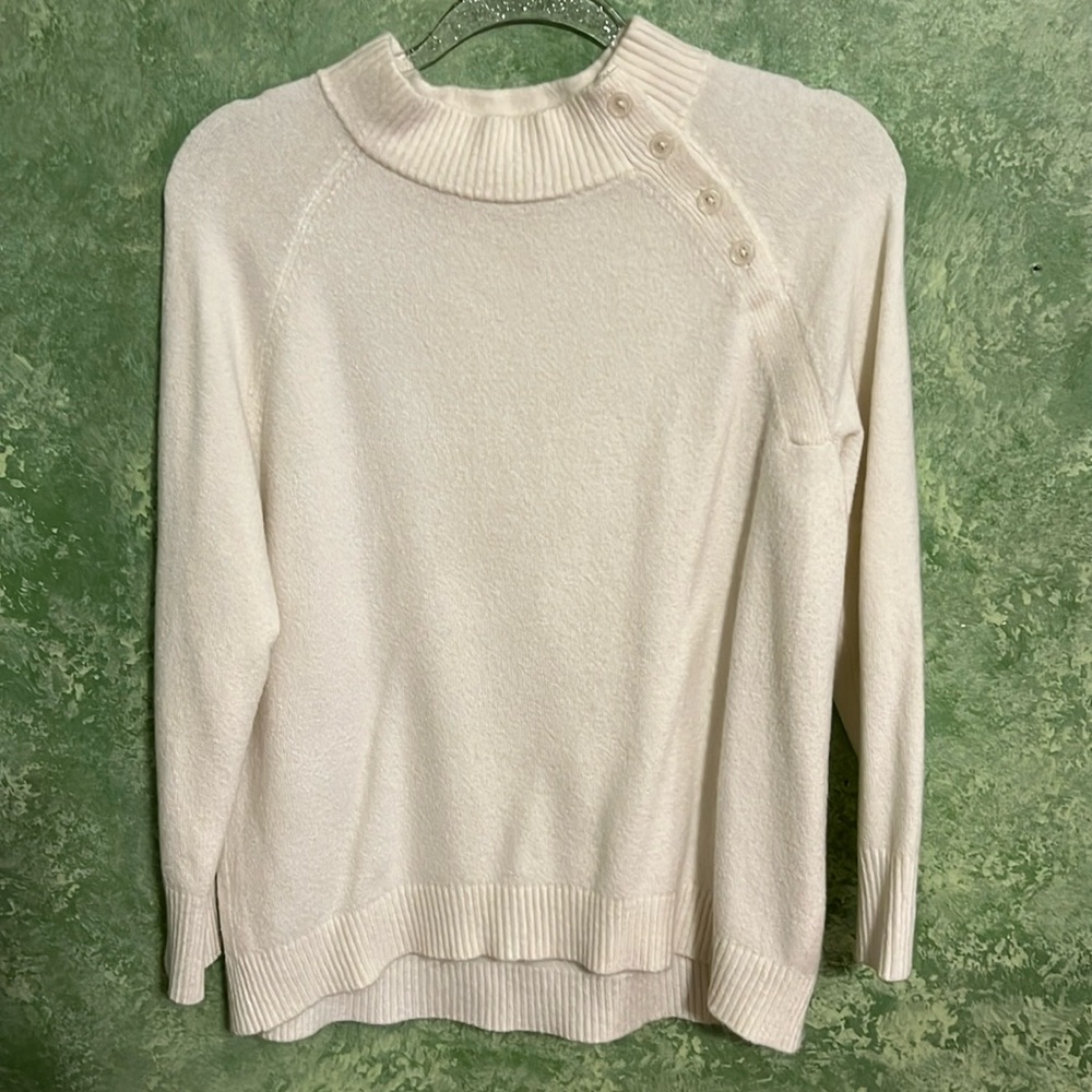 Talbots Ivory oversized mockneck sweater size M